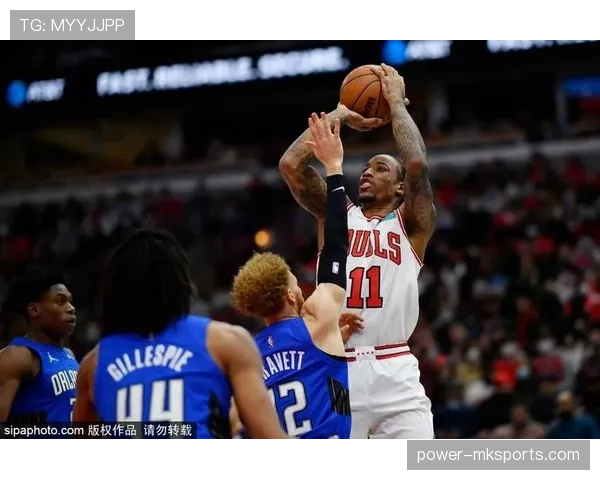 德罗赞单打中投胜拉文三分提升关键回合效率